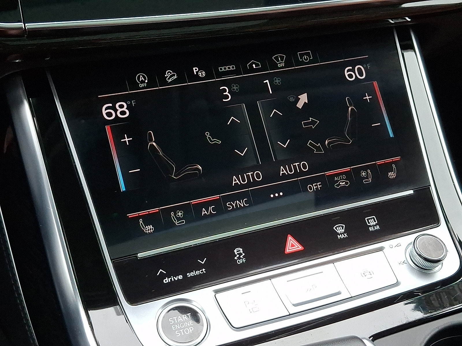 Used 2023 Audi Q7 3.0T Prestige AWD/4WD image 17