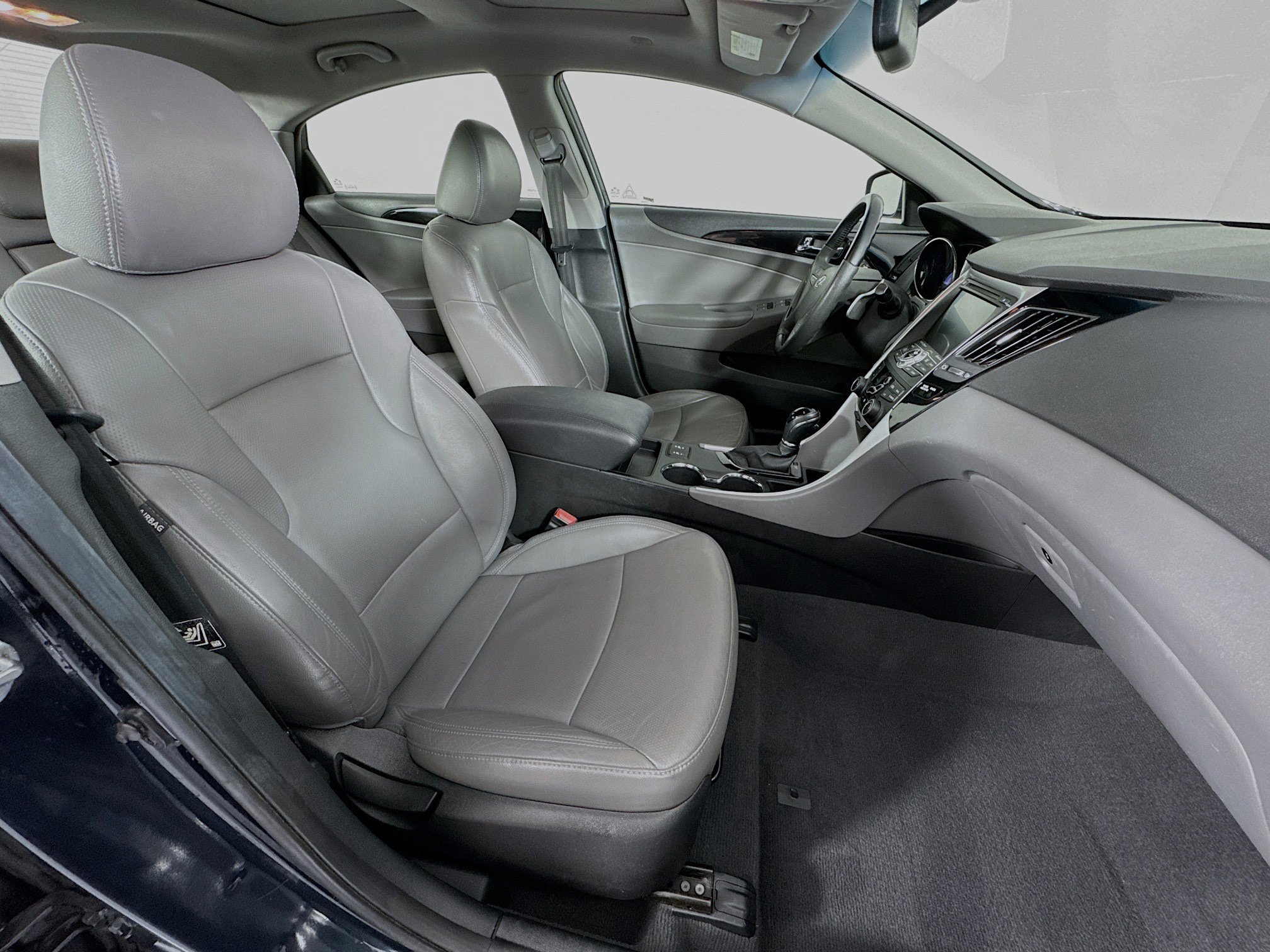 Used 2013 Hyundai Sonata Limited w/ Premium Pkg image 29