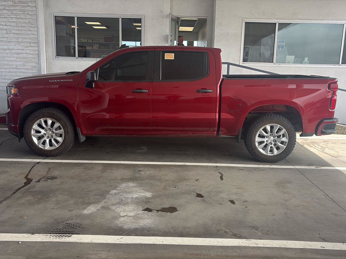Used 2021 Chevrolet Silverado 1500 Custom RWD image 2