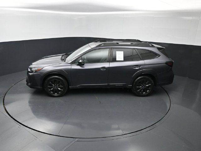 Used 2025 Subaru Outback Onyx Edition AWD/4WD image 25