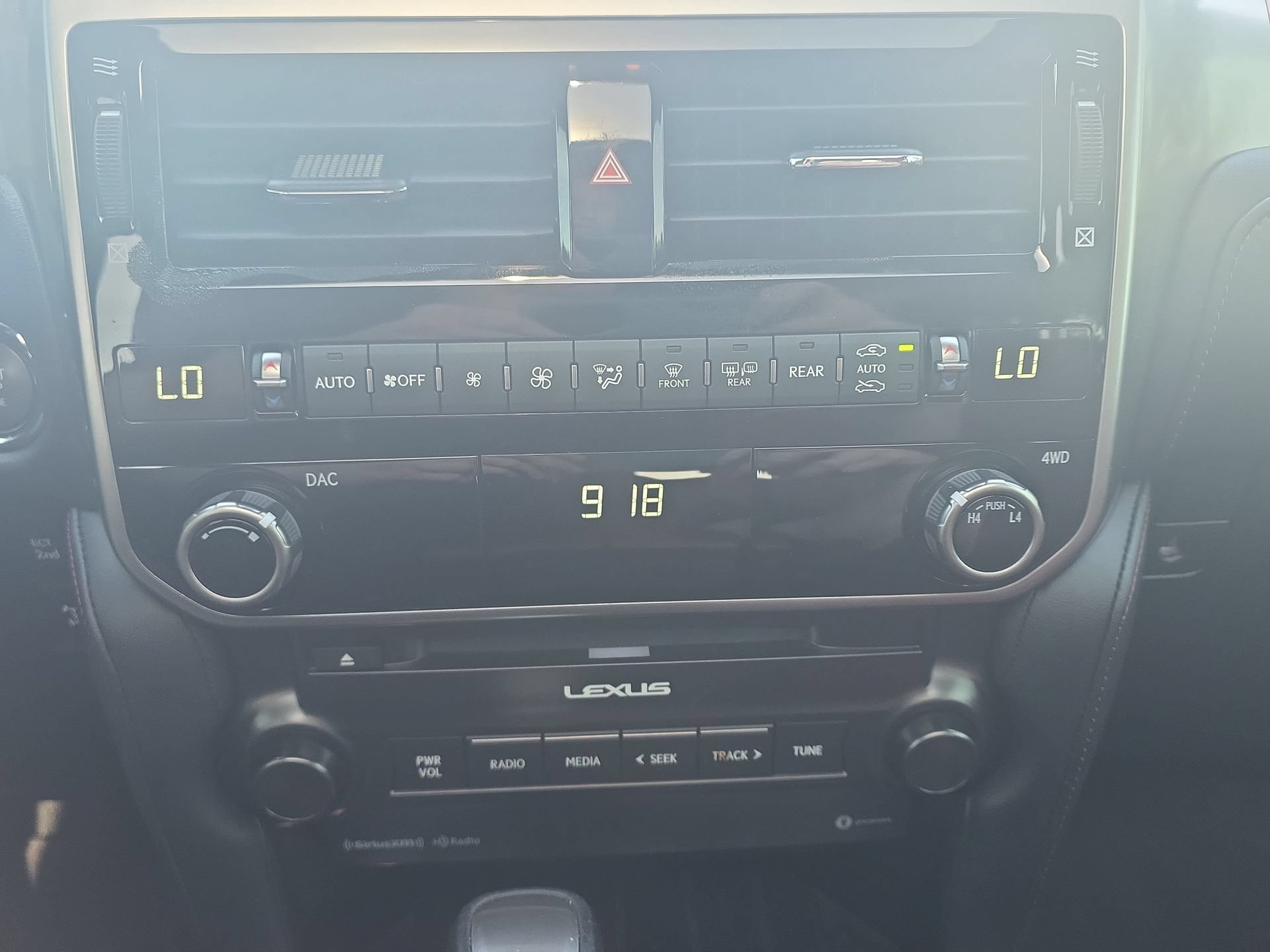 Used 2023 Lexus GX 460 Premium w/ Premium Package AWD/4WD image 23