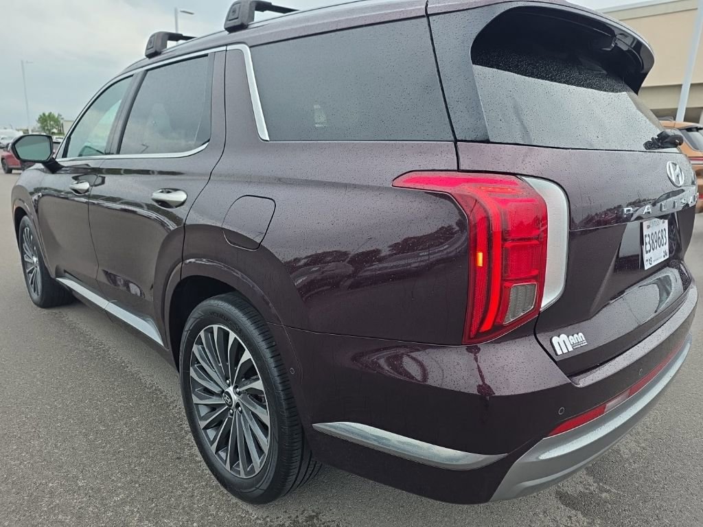 Used 2023 Hyundai Palisade Calligraphy AWD/4WD image 7