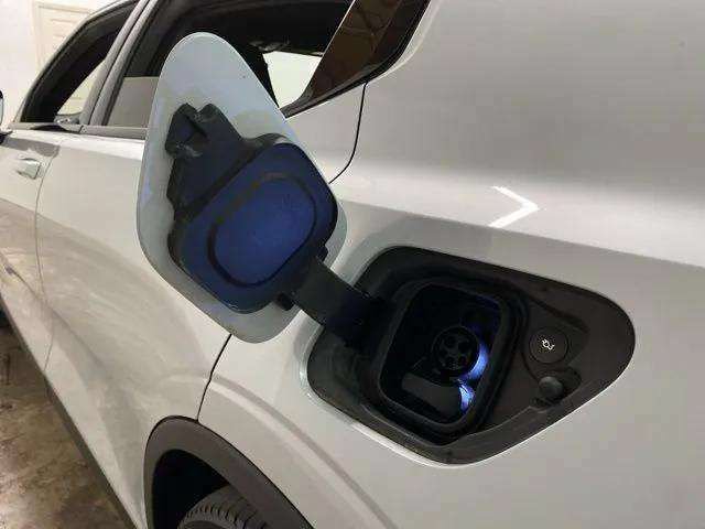 Used 2023 Polestar Polestar 2 AWD/4WD image 96