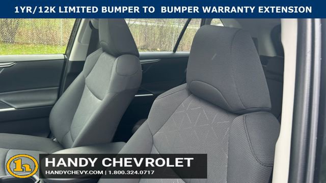 Used 2025 Toyota RAV4 XLE w/ Convenience Package AWD/4WD image 17