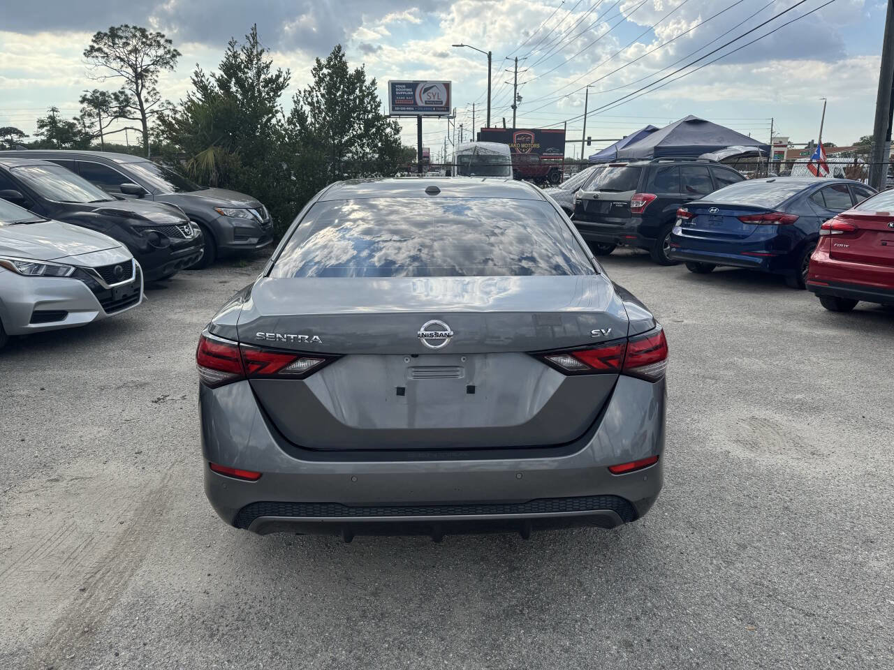 Used 2021 Nissan Sentra SV image 6
