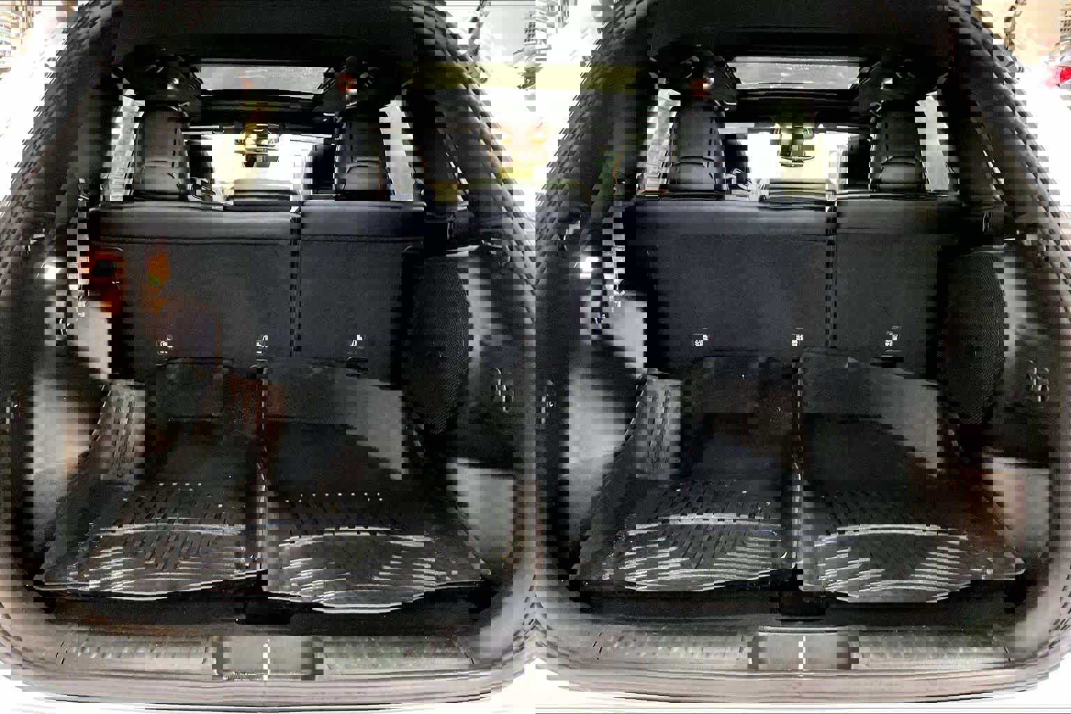 Used 2021 Jeep Cherokee High Altitude image 36