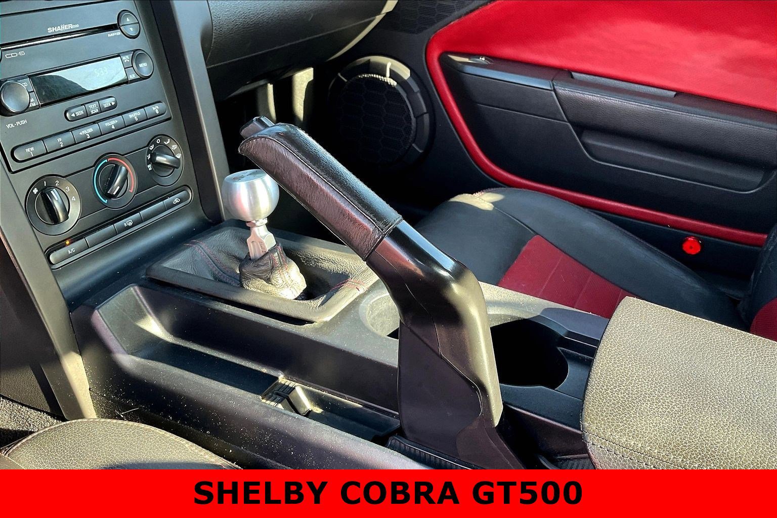 Used 2007 Ford Mustang Shelby GT500 RWD image 18