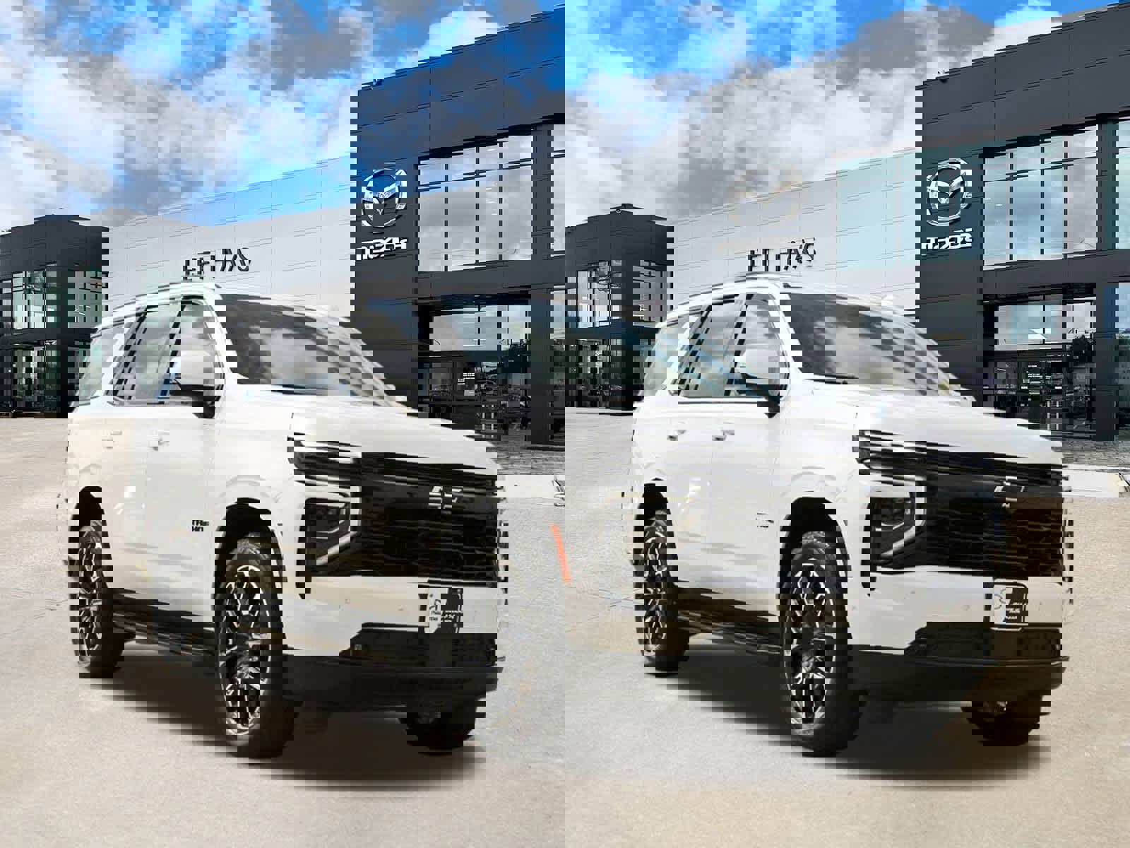 Used 2025 Chevrolet Tahoe RST w/ Comfort Package image 4