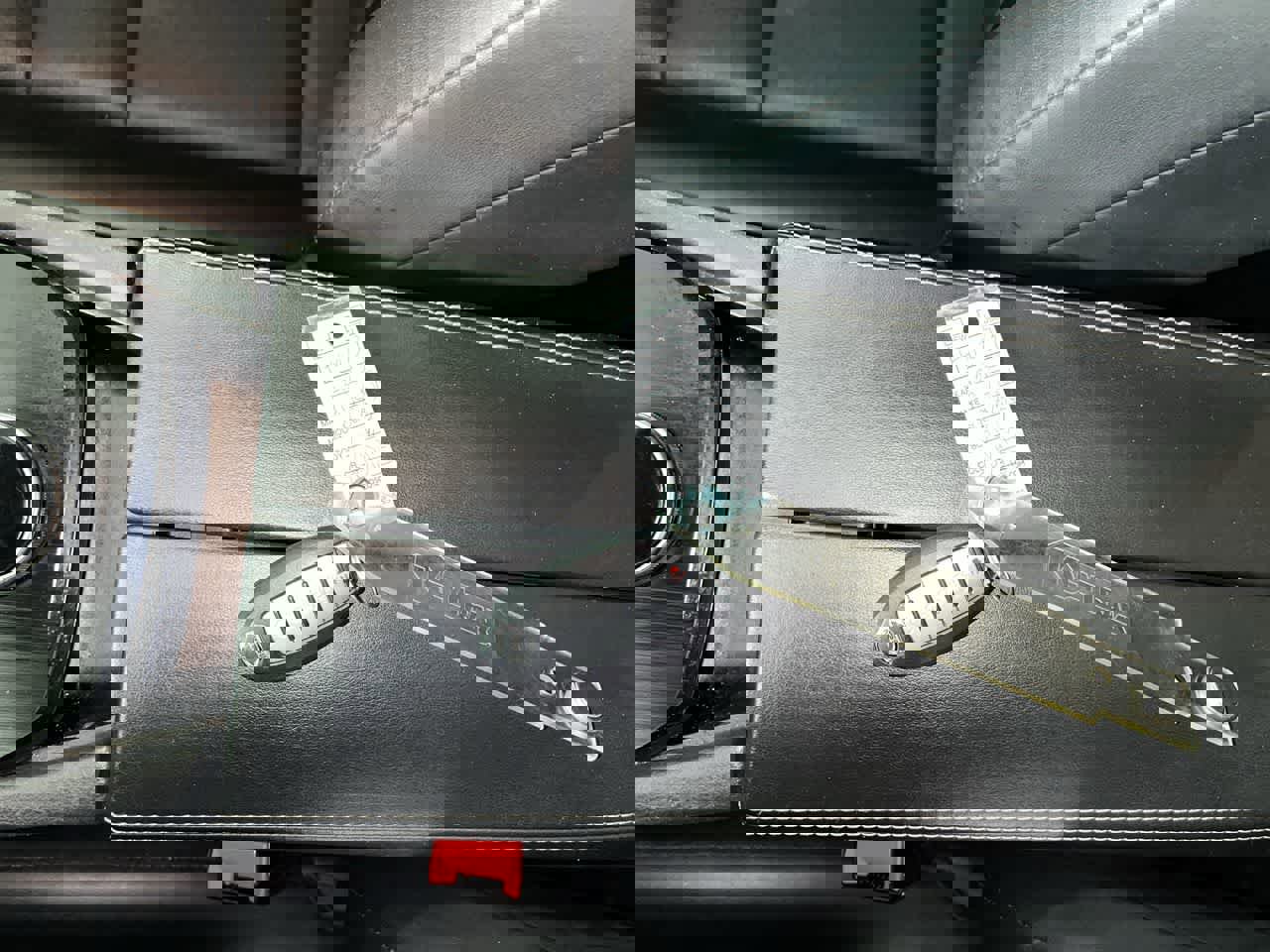 Used 2021 Nissan Rogue SV w/ Premium Package image 23