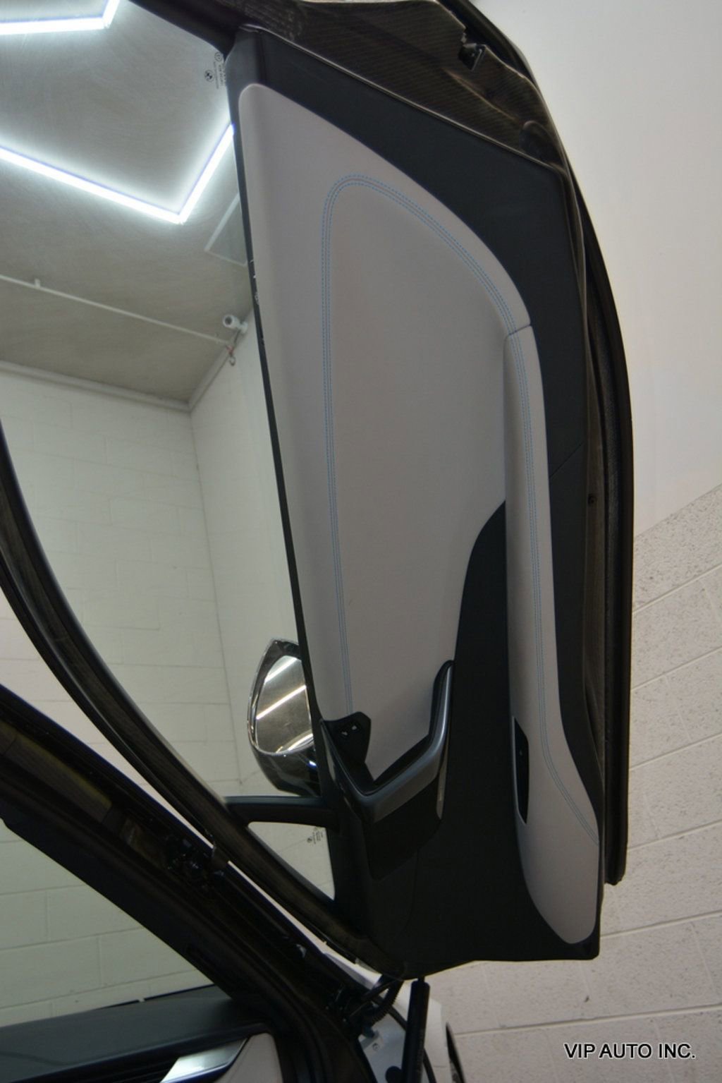 Used 2014 BMW i8 image 8