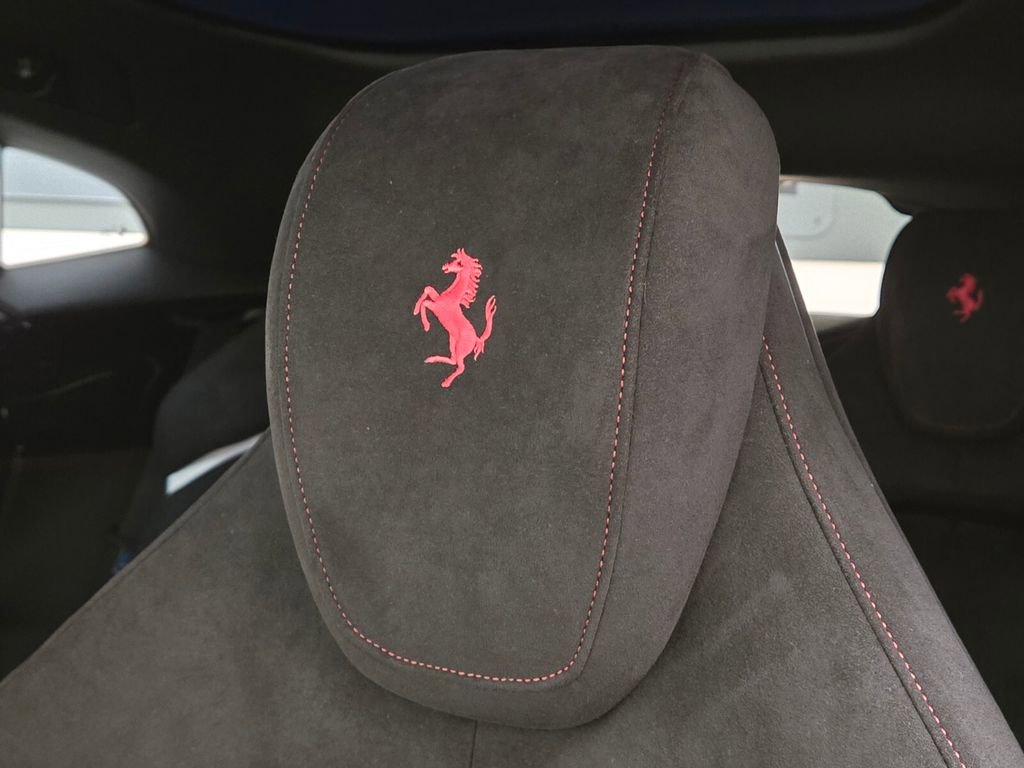 Used 2026 Ferrari Purosangue AWD/4WD image 36