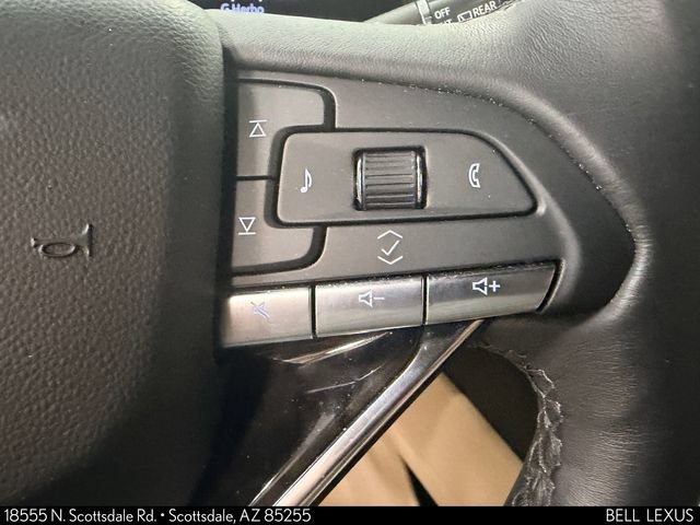 Used 2023 Cadillac Escalade ESV Premium Luxury w/ LPO, Floor Liner Package AWD/4WD image 21