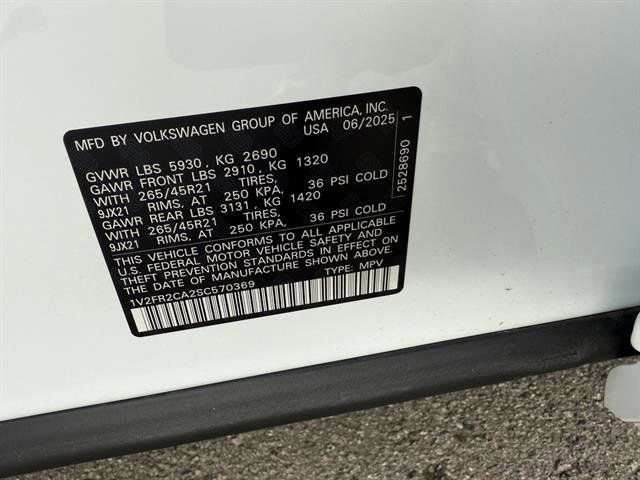 New 2025 Volkswagen Atlas SEL Premium R-Line image 33