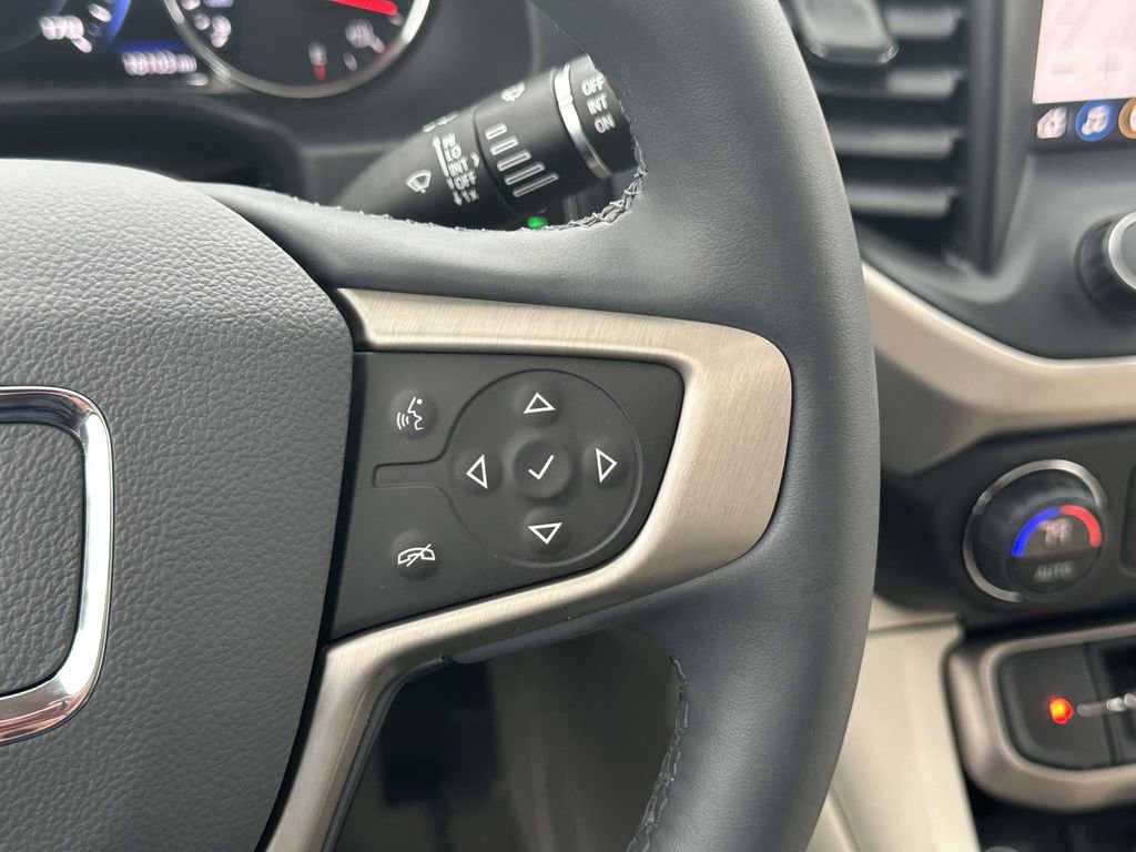 Certified 2023 GMC Acadia Denali w/ Denali Technology Package image 28