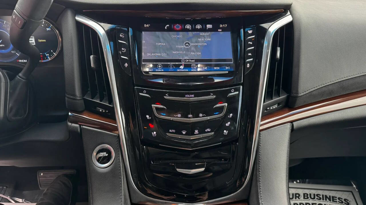 Used 2016 Cadillac Escalade Luxury image 28