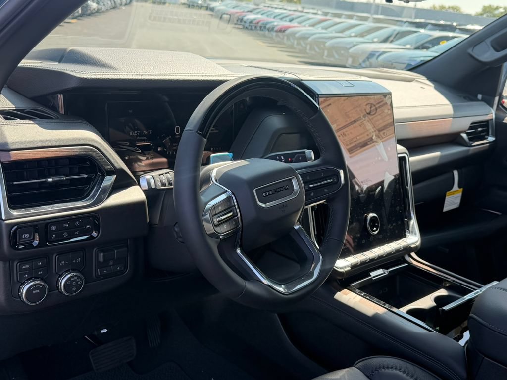 New 2026 GMC Yukon XL Denali w/ Denali Reserve Package AWD/4WD image 32