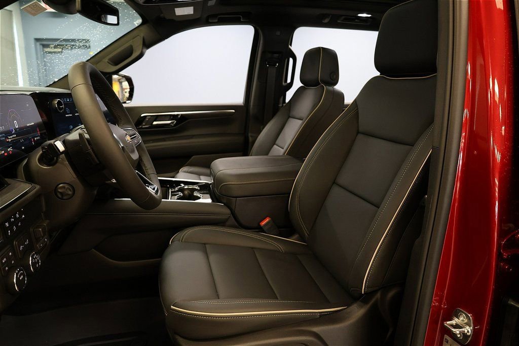 New 2026 Chevrolet Suburban Premier w/ Sun And Tow Package image 37