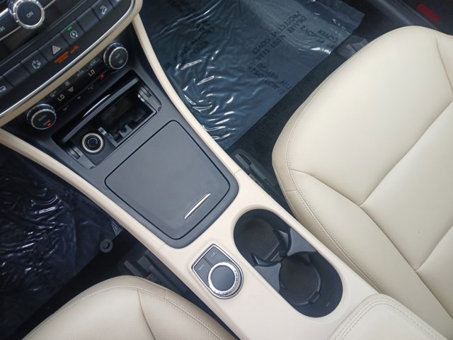 Used 2015 Mercedes-Benz GLA 250 4MATIC image 20