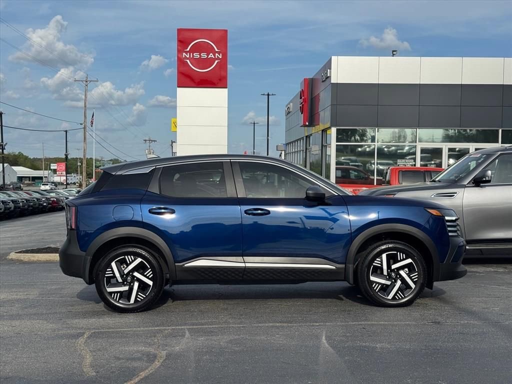 Certified 2025 Nissan Kicks SV w/ Interior Electronics Package image 2