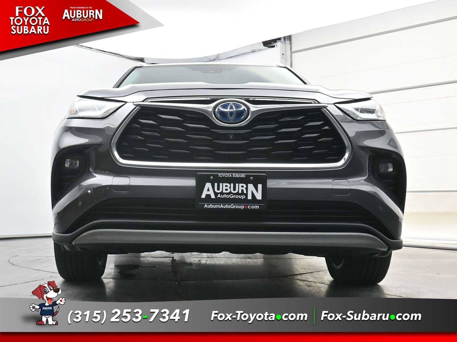 Used 2024 Toyota Highlander Platinum AWD/4WD image 25