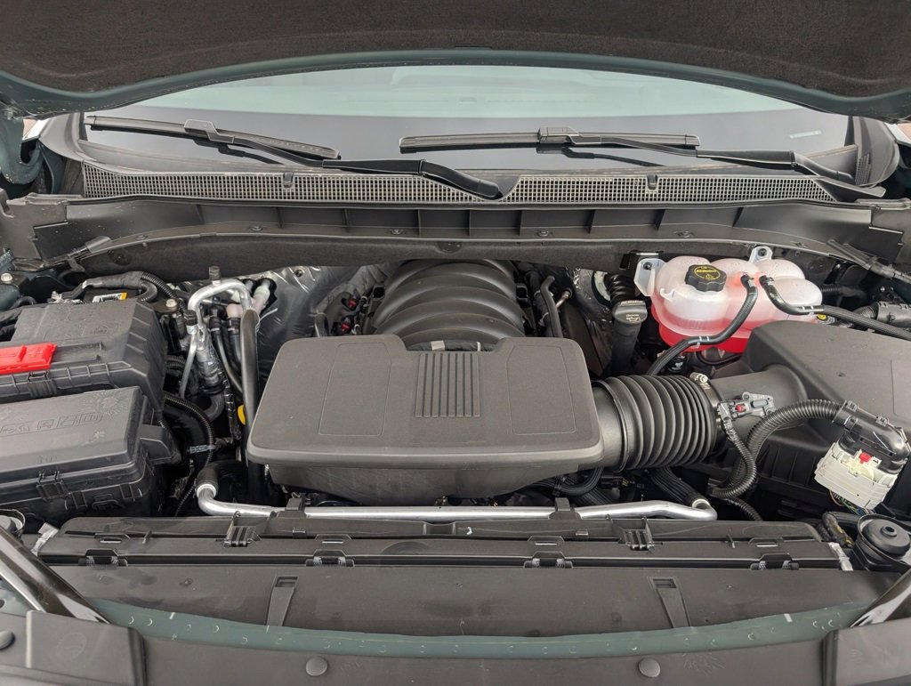 New 2025 Chevrolet Suburban RST w/ Comfort Package image 22