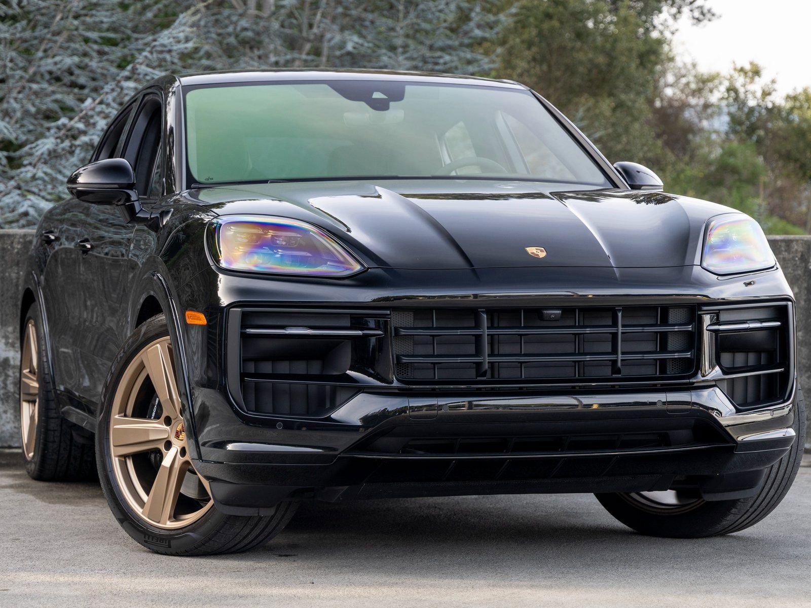 Certified 2025 Porsche Cayenne GTS image 6