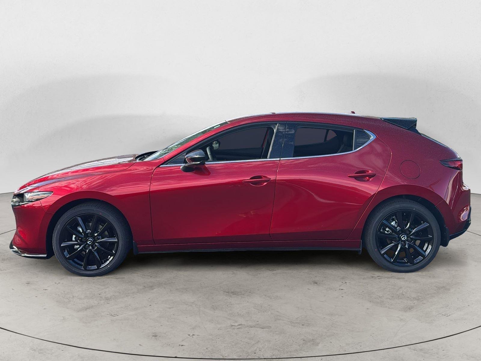 New 2026 MAZDA MAZDA3 Hatchback w/Premium Plus Pkg image 3