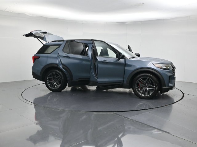 Certified 2025 Ford Explorer ST w/ Sun And Sound Package AWD/4WD image 56