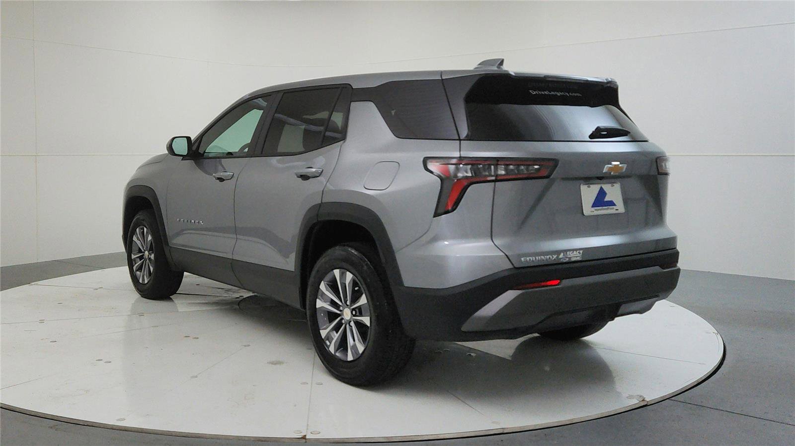 Used 2025 Chevrolet Equinox LT image 5
