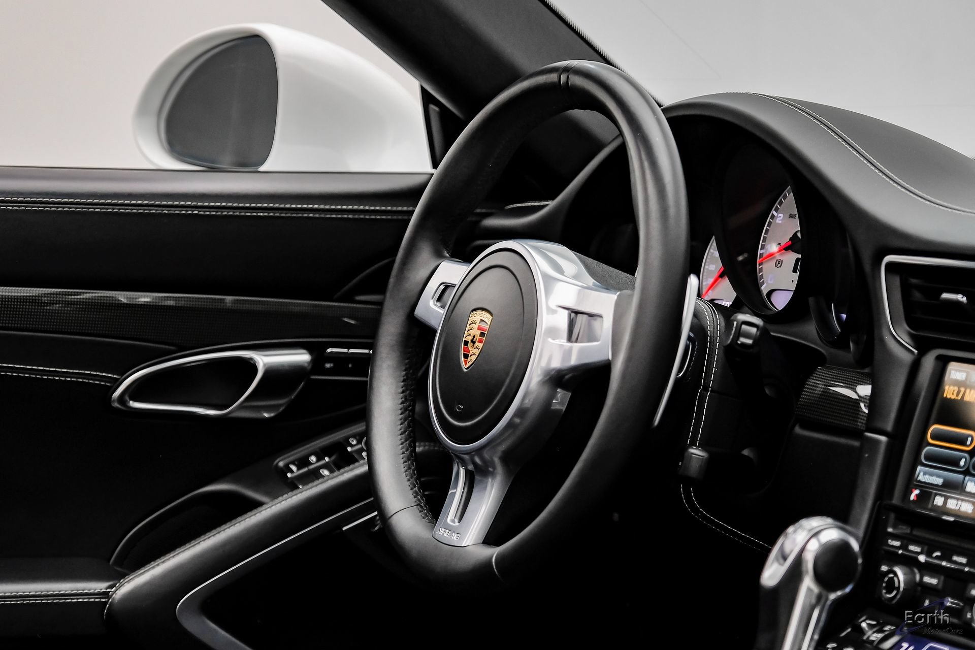 Used 2016 Porsche 911 Turbo S AWD/4WD image 58