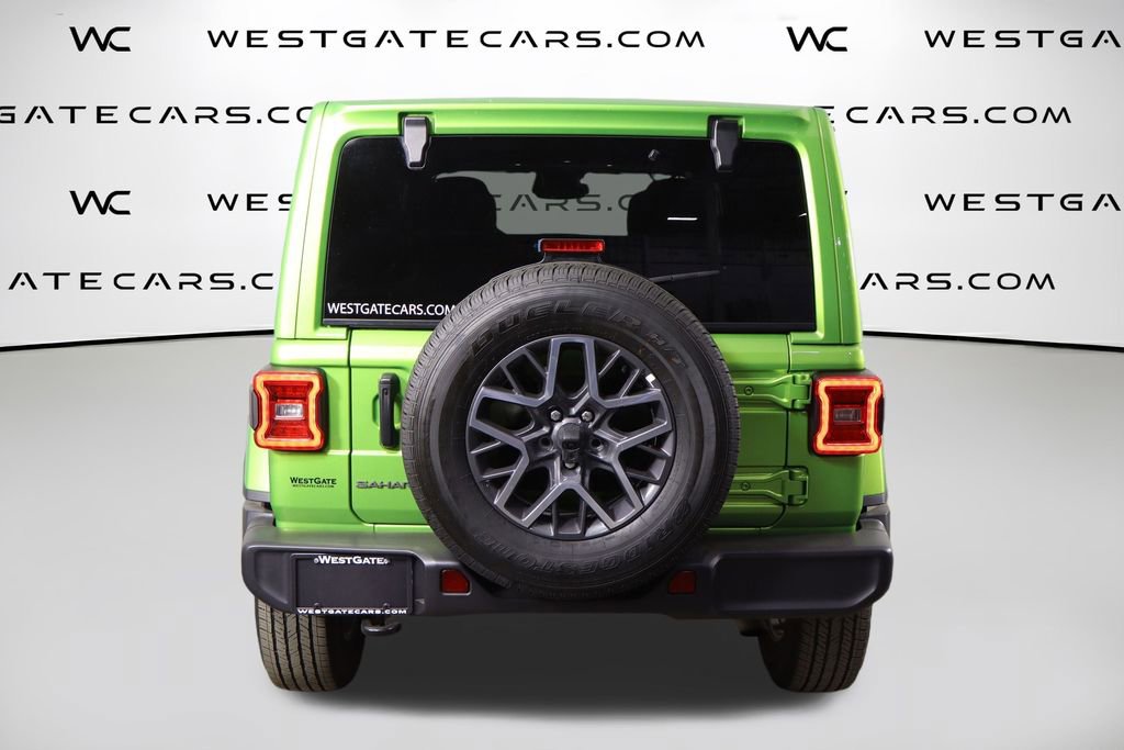 Used 2026 Jeep Wrangler Unlimited Sahara AWD/4WD image 4
