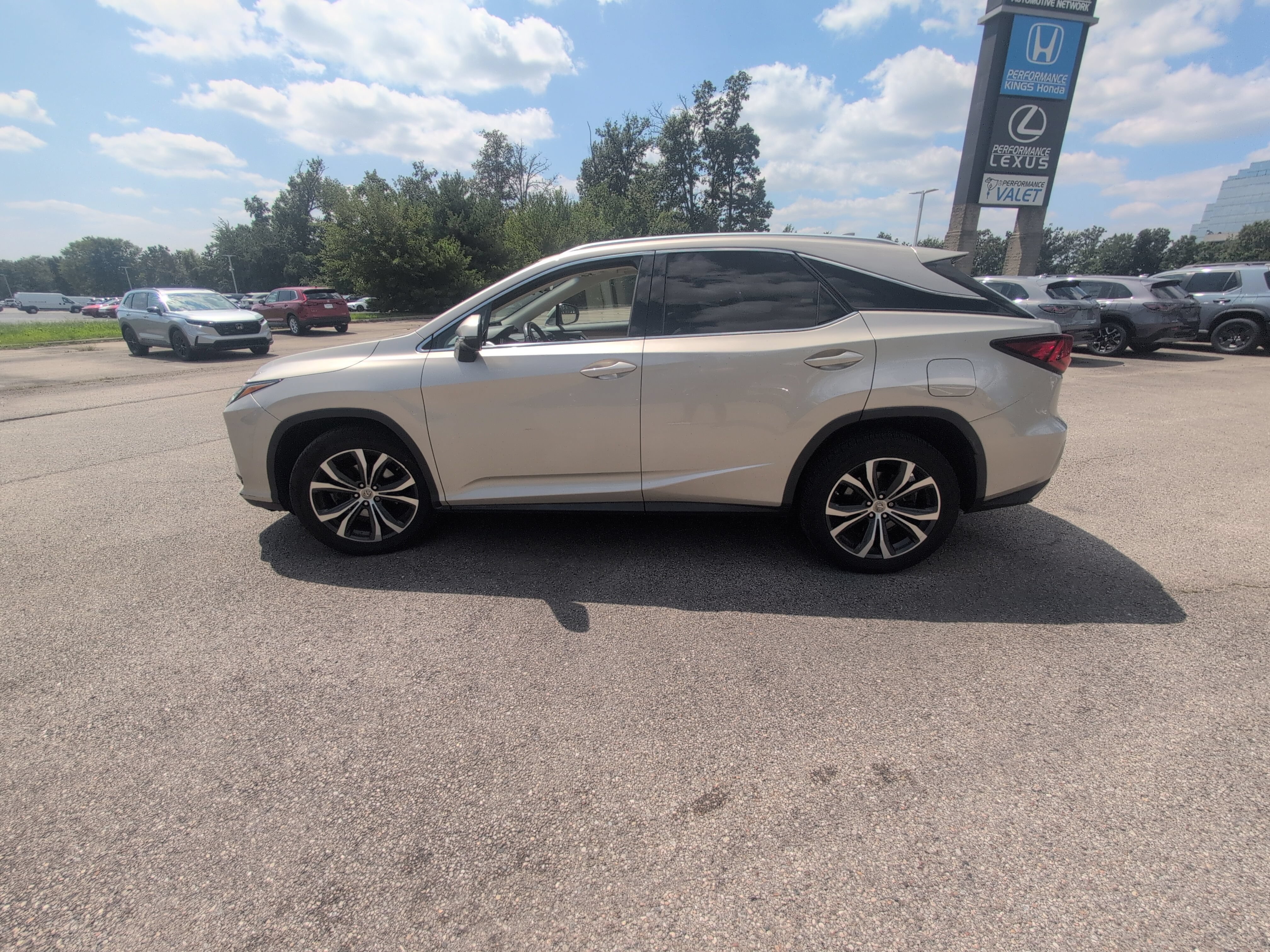 Used 2017 Lexus RX 350 AWD w/ Premium Package image 2