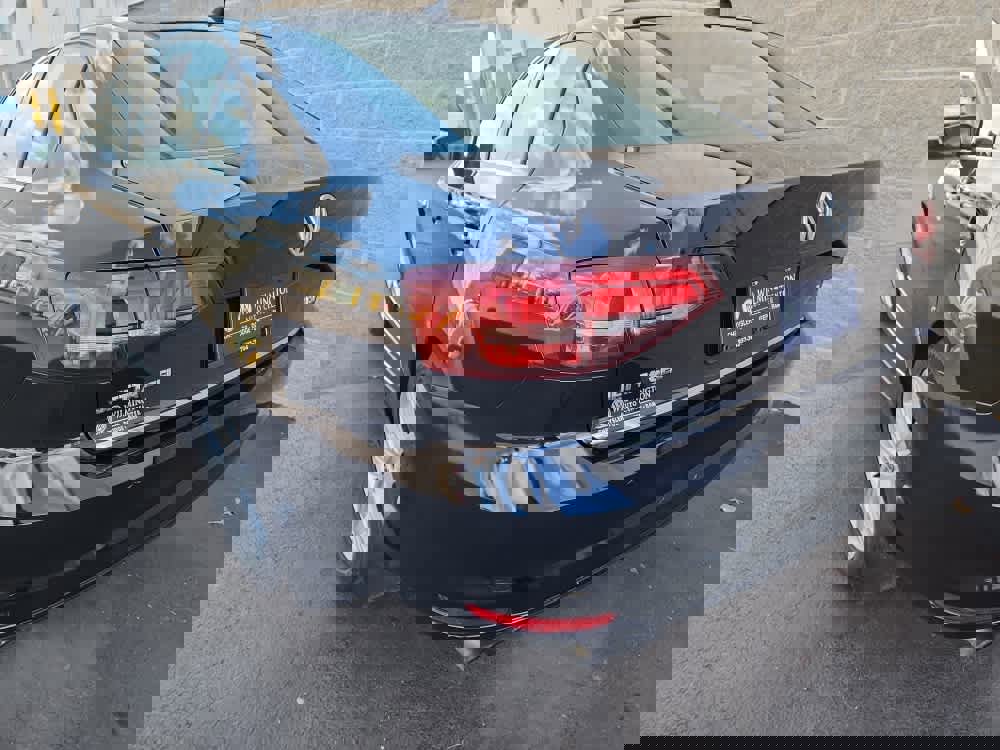 Used 2017 Volkswagen Jetta SEL image 5