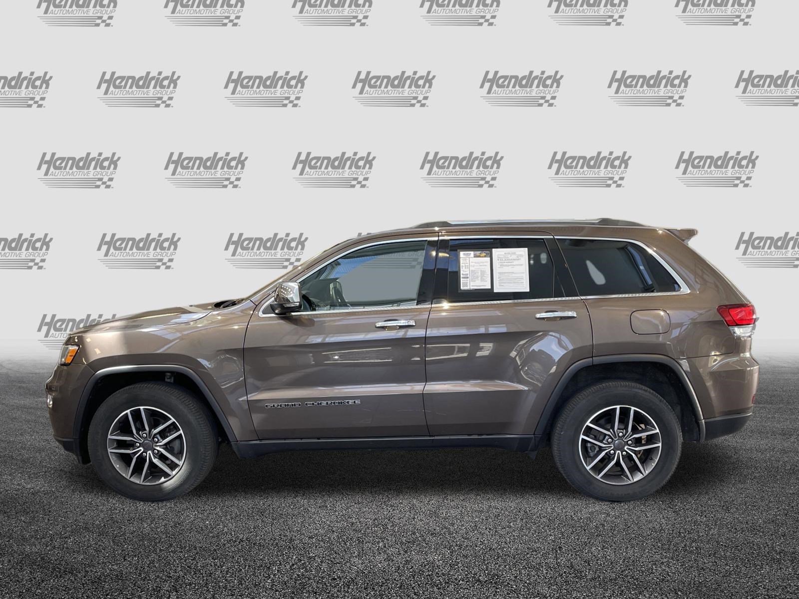 Used 2020 Jeep Grand Cherokee Limited AWD/4WD image 7