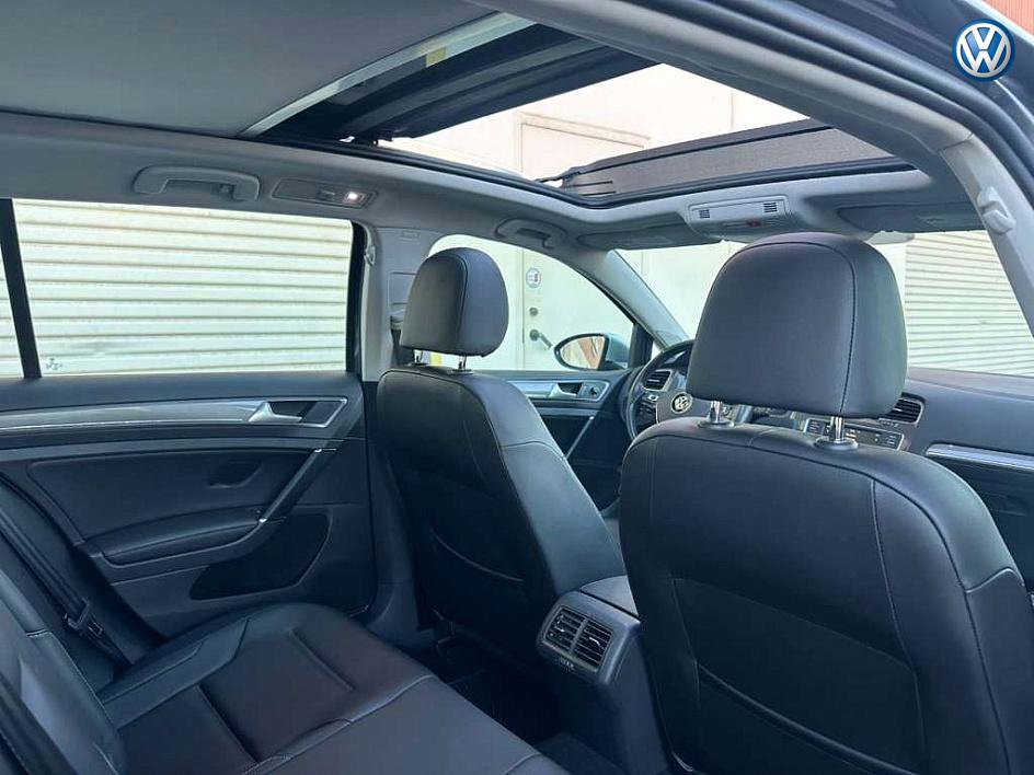 Used 2017 Volkswagen Golf Alltrack SE image 29