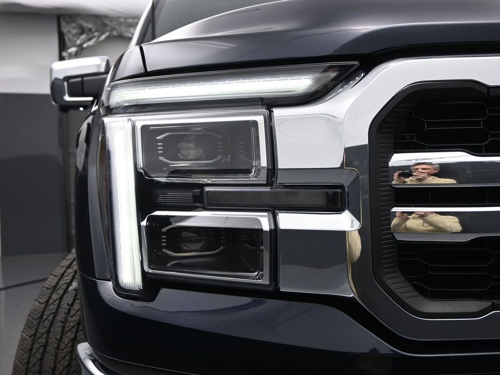 New 2025 Ford F150 Lariat w/ Equipment Group 502A High image 14