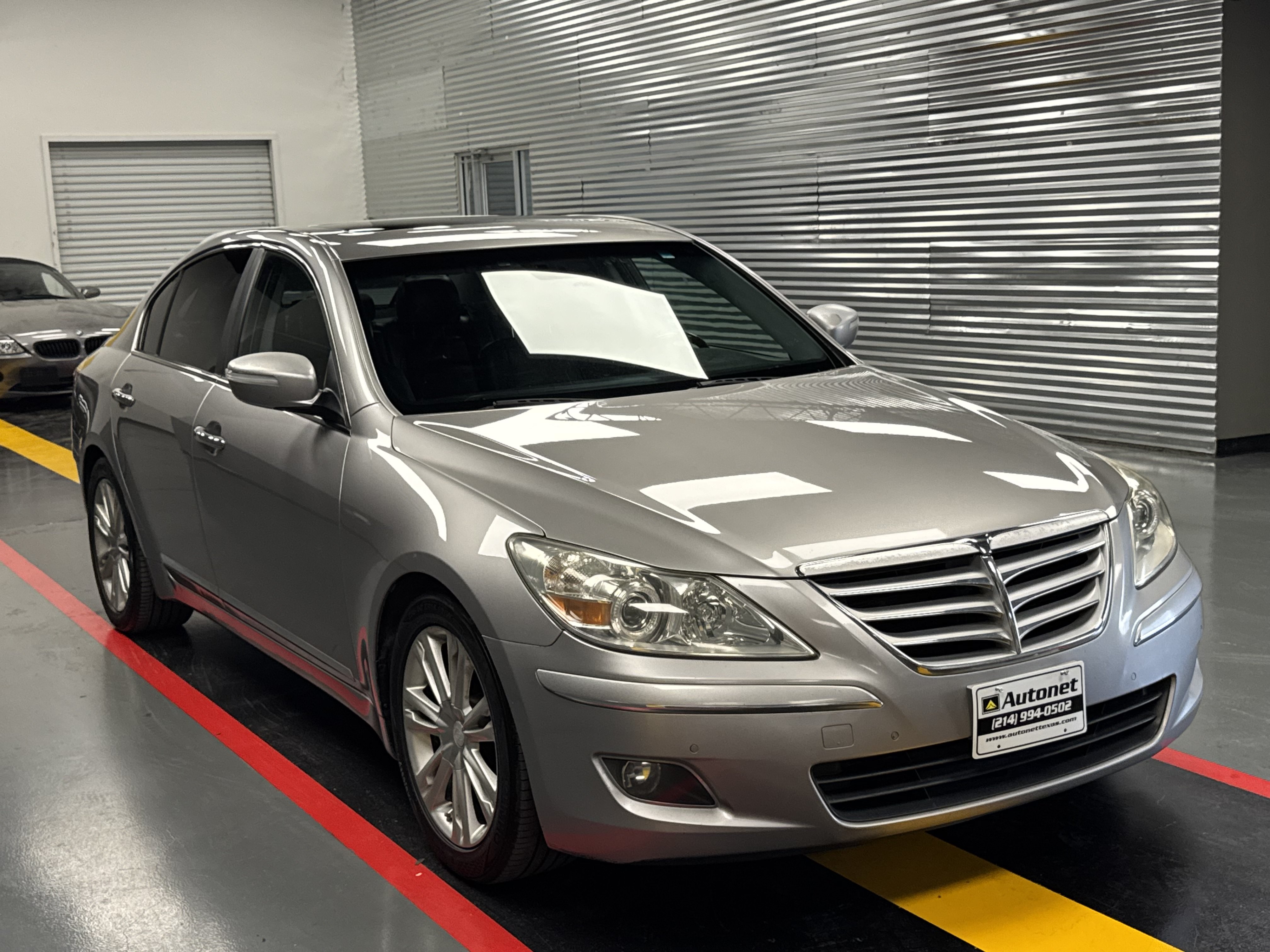 Used 2009 Hyundai Genesis 4.6 w/ Technology Pkg 5 RWD image 7