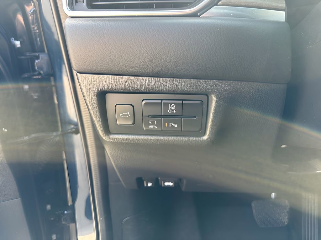 Used 2022 MAZDA CX-5 Signature image 17