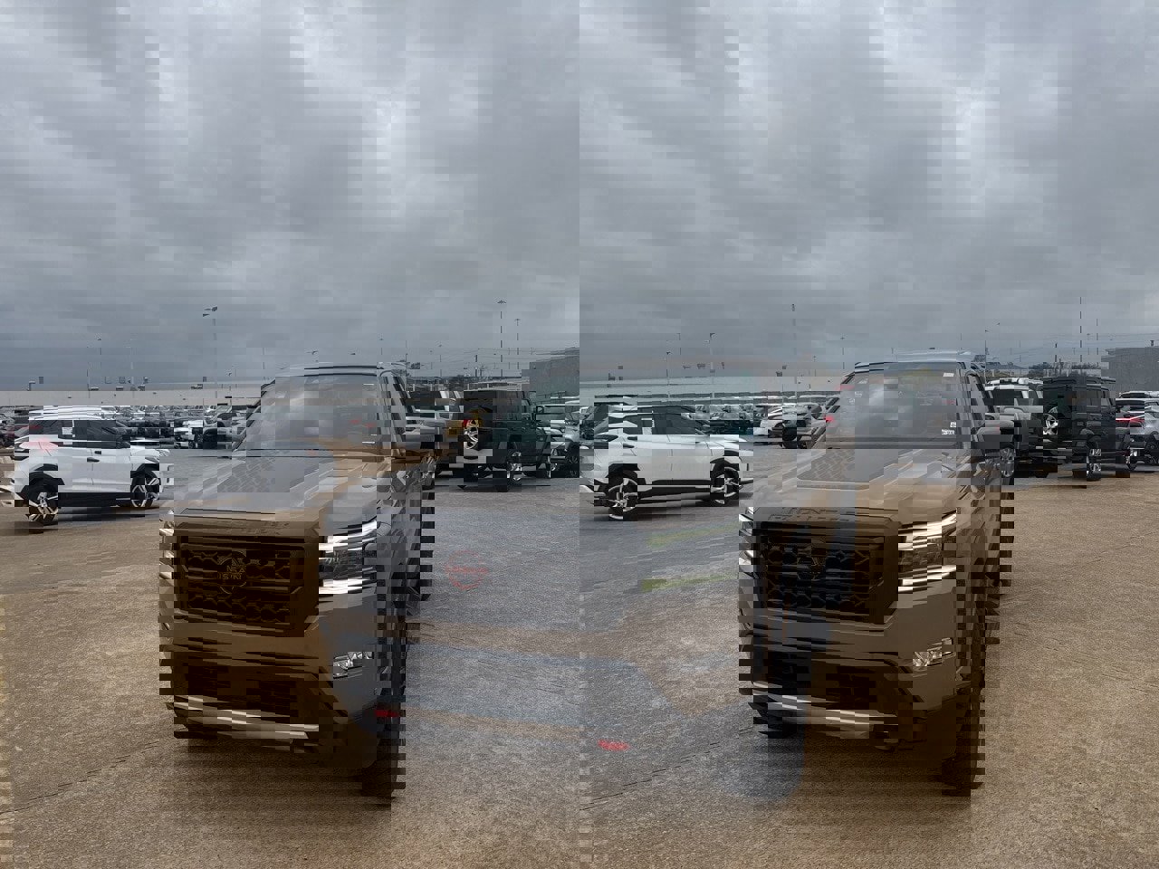 Used 2023 Nissan Frontier Pro-X w/ Technology Package image 5