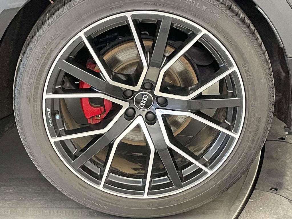 Used 2019 Audi Q8 Premium Plus image 12