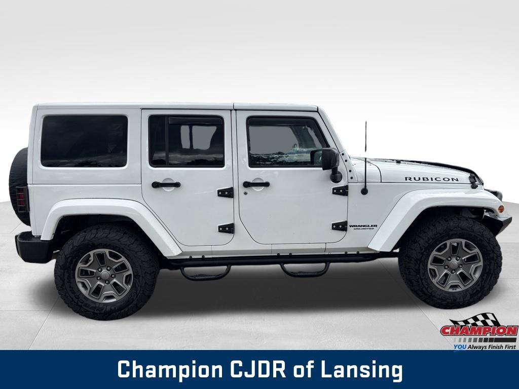 Used 2016 Jeep Wrangler Unlimited Rubicon w/ Connectivity Group AWD/4WD image 9