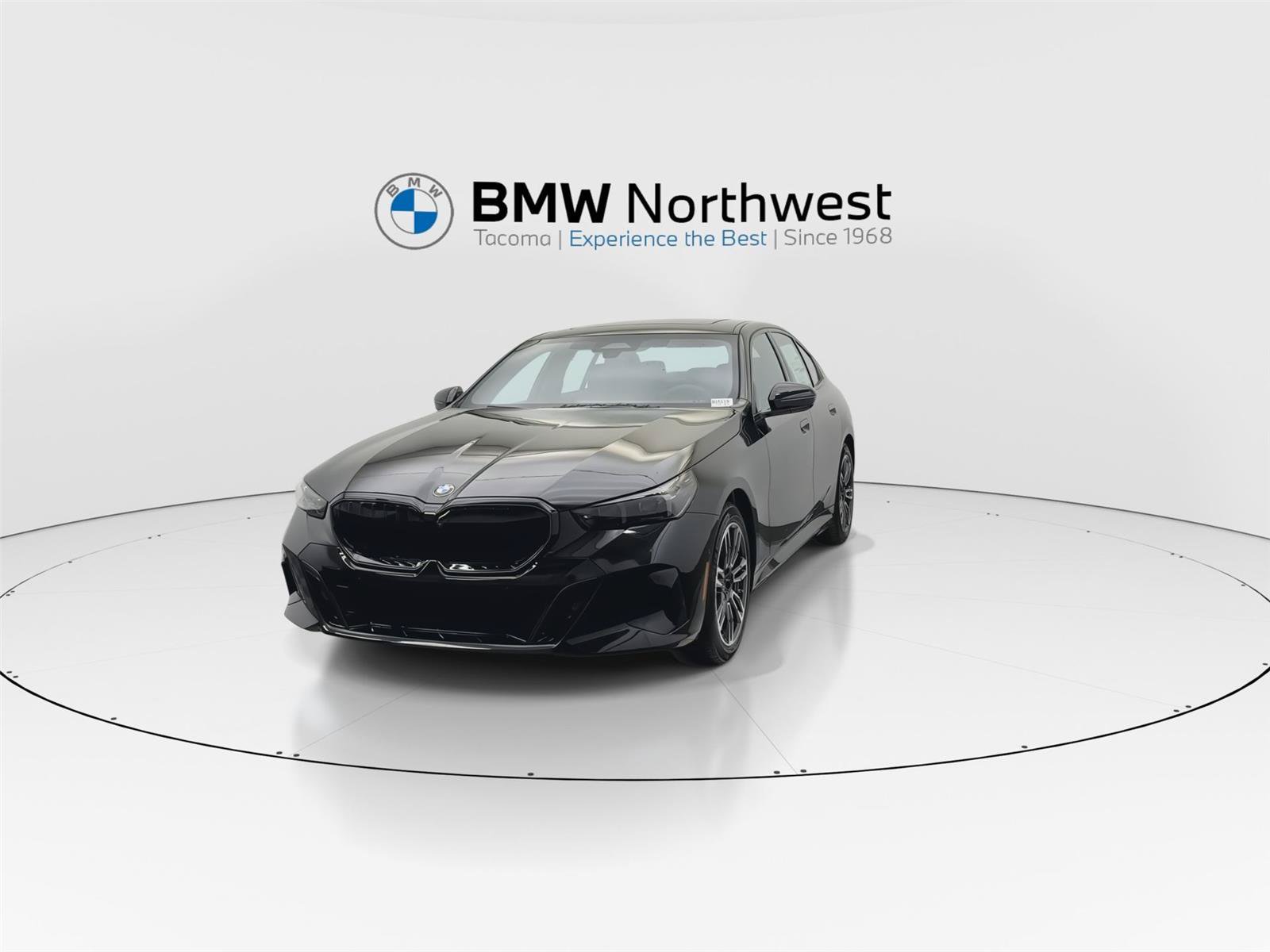 New 2026 BMW 530i xDrive w/ M Sport Package AWD/4WD image 8