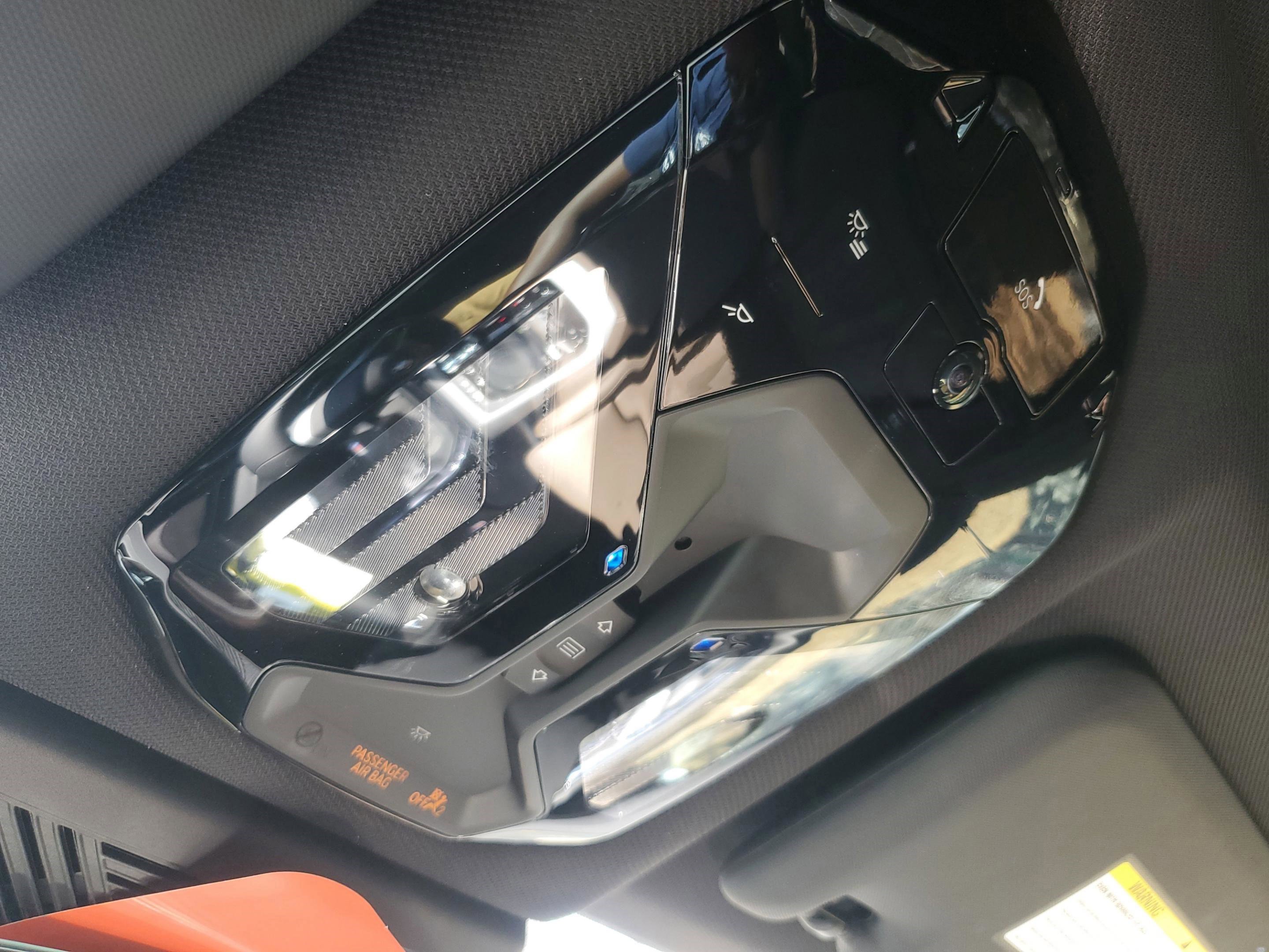 Used 2025 BMW X3 xDrive30i w/ Premium Package image 32