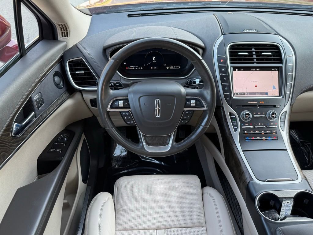 Used 2019 Lincoln Nautilus Reserve image 30
