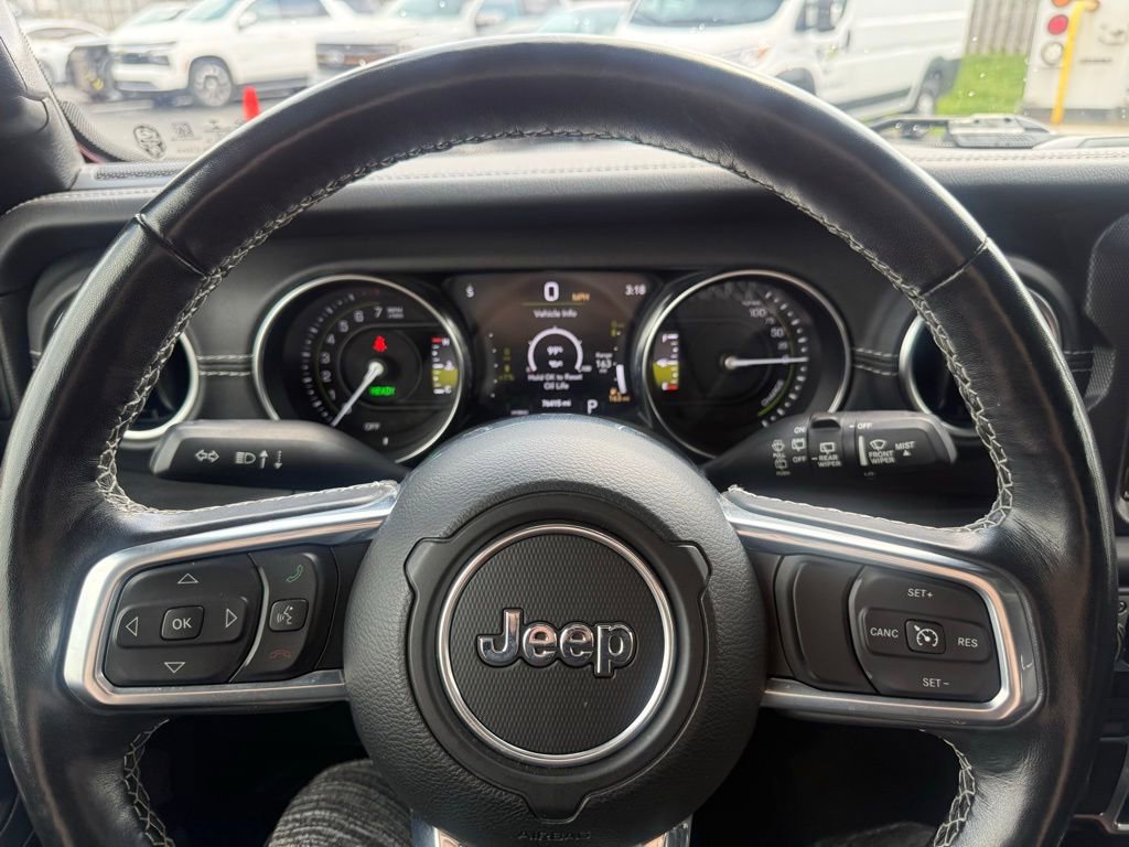 Used 2021 Jeep Wrangler Unlimited Sahara w/ Cold Weather Group AWD/4WD image 21