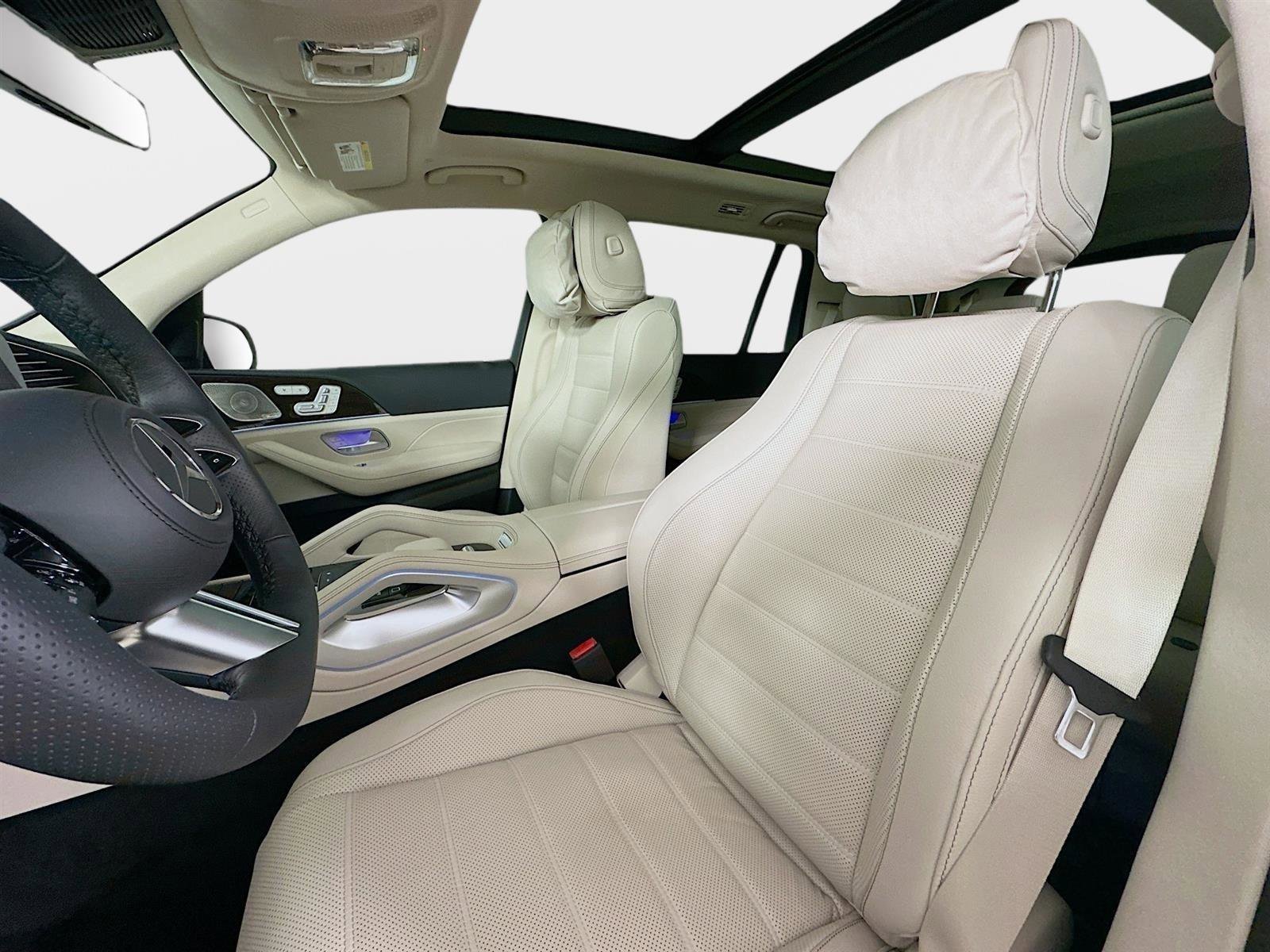 Used 2026 Mercedes-Benz GLS 450 4MATIC image 27