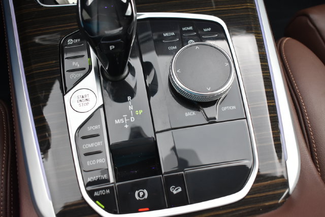 Used 2020 BMW X5 xDrive40i w/ Premium Package AWD/4WD image 34