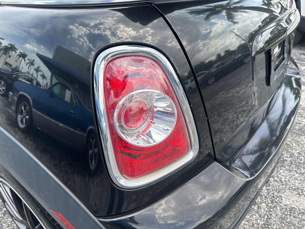 Used 2015 MINI Cooper S FWD image 14