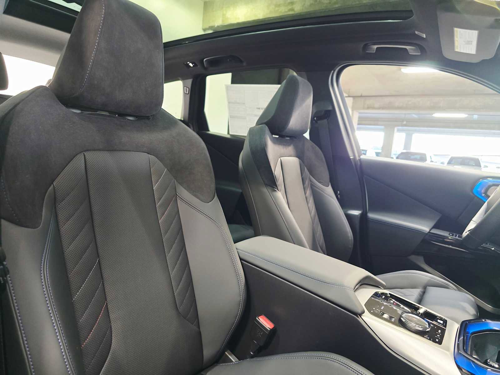 New 2026 BMW X3 M50 w/ Premium Package AWD/4WD image 27