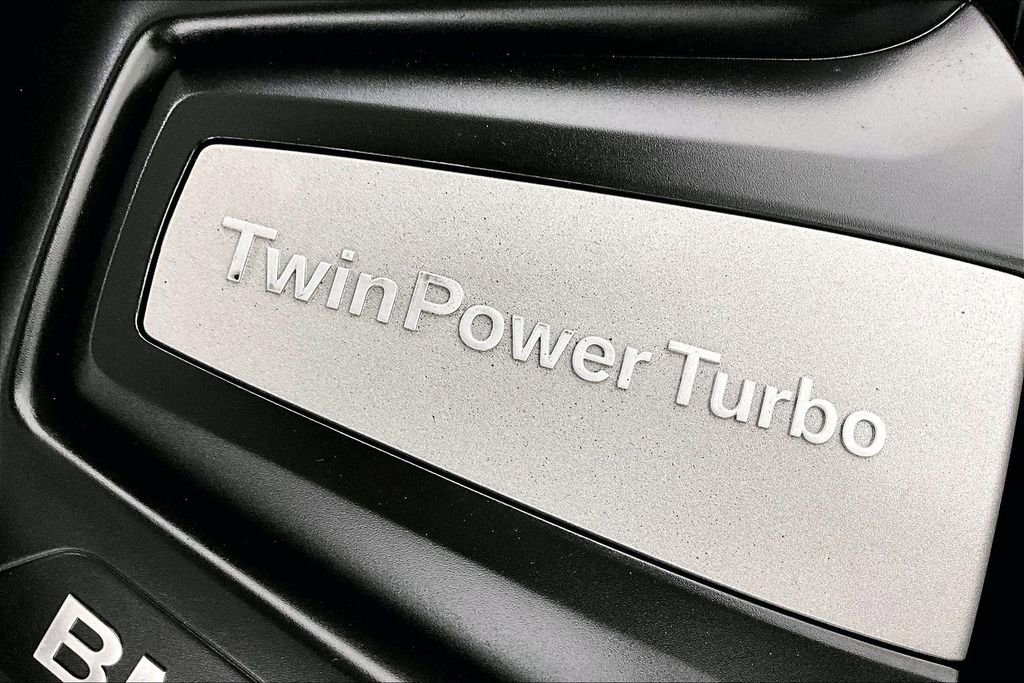 Used 2014 BMW X5 xDrive50i image 31